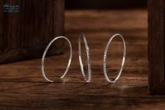 Vòng tay bạc mảnh khắc chú Om mani padme hum ( VONG 194 )