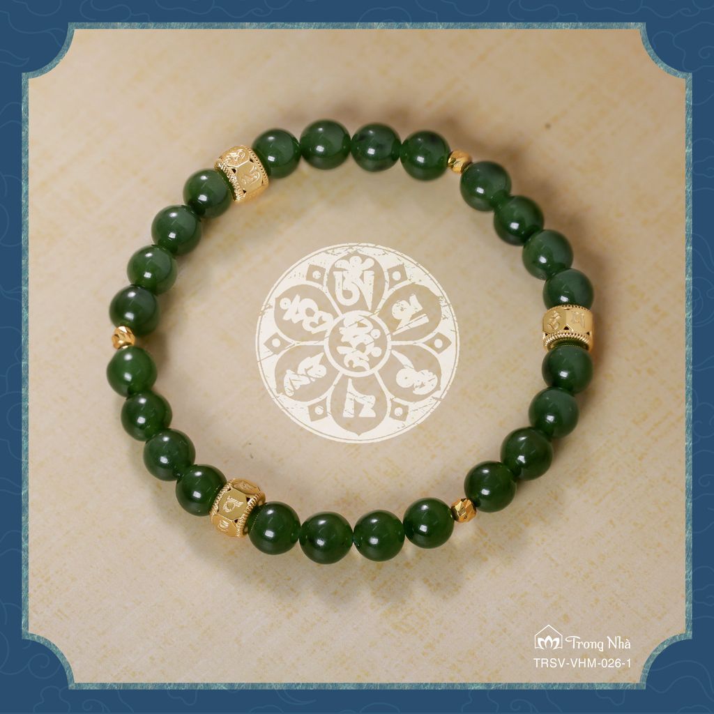 Vòng Ngọc Bích 6 li mix charm vàng Om Mani Padme Hum (TRSV VHM 026)