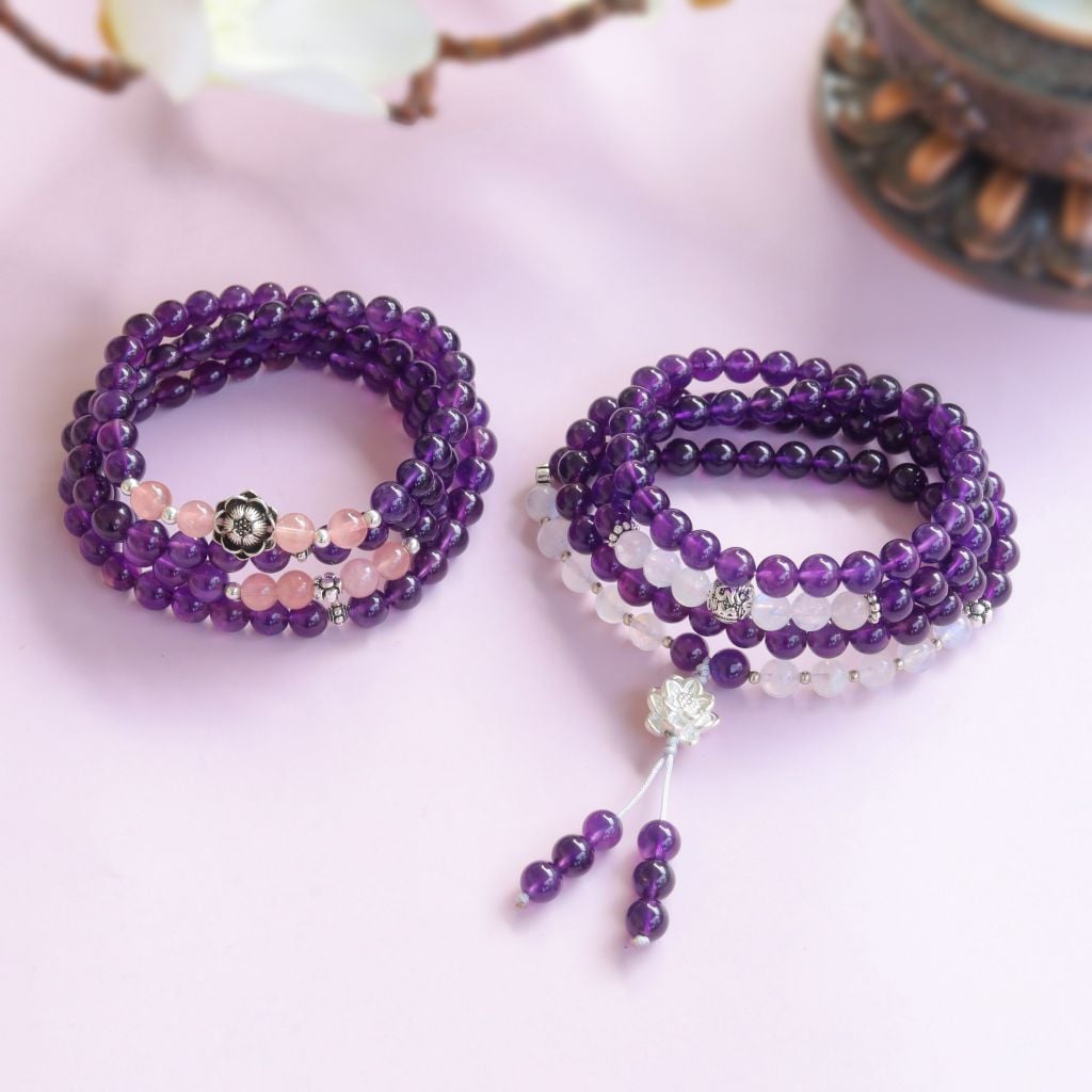 Chuỗi vòng 108 hạt Thạch Anh Tím mix Moonstone charm Hoa Sen bình an (TRS VHM 276)
