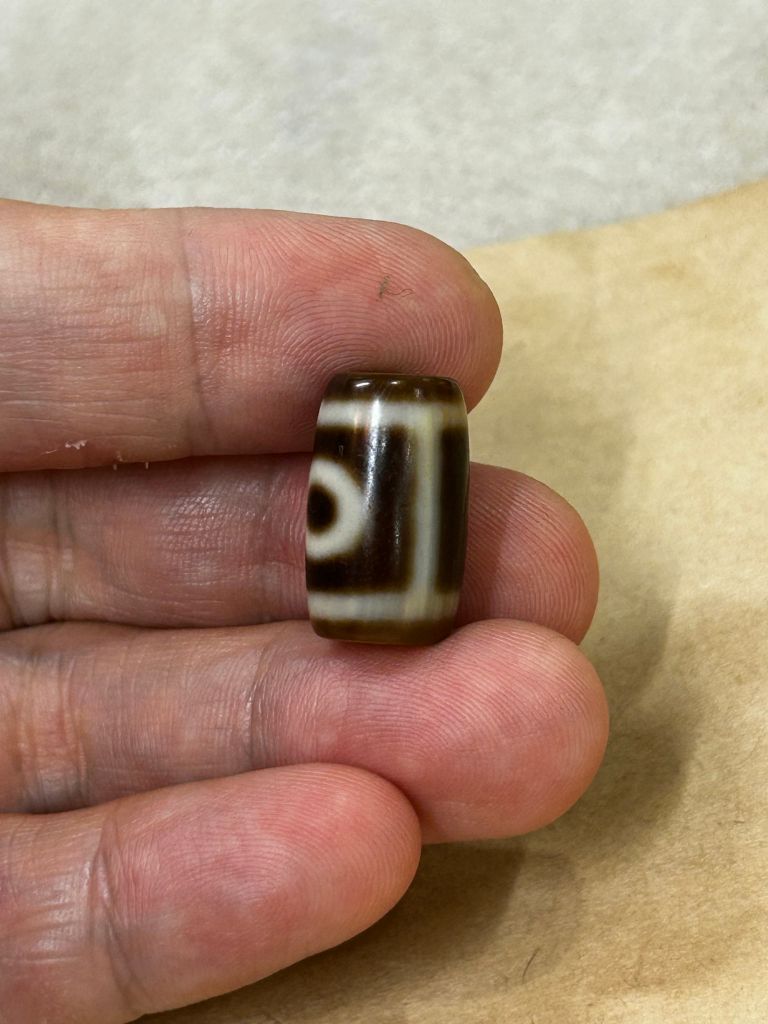 Dzi 2 mắt ( CHARM DZI 017 )