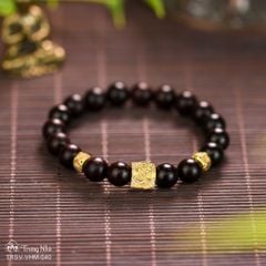 Vòng Vương Mộc Tử Đàn charm lục giác khắc chữ Om vàng (TRSV VHM 040)