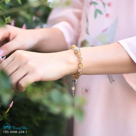 Vòng handmade đá Thạch Anh Tóc Vàng 5li mix charm bạc Mèo Thần Tài (TRS VHM 324 1)