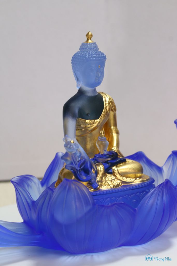 Tượng Ngài Dược sư lưu ly dát vàng y áo kèm đài sen ( PKHI-TUONG-002)