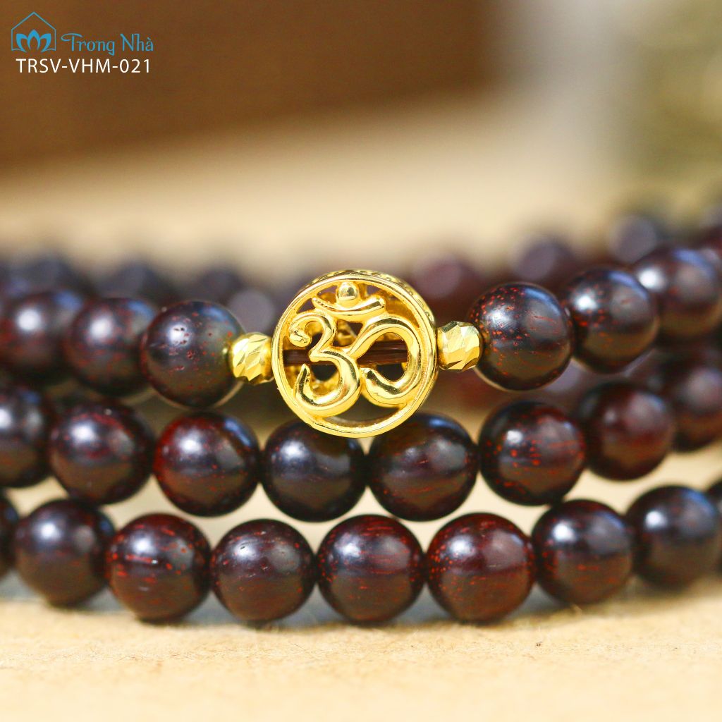 Vòng tay Vương Mộc Đại An - Tràng hạt tử đàn mix charm chủng tự Om / Om Mani