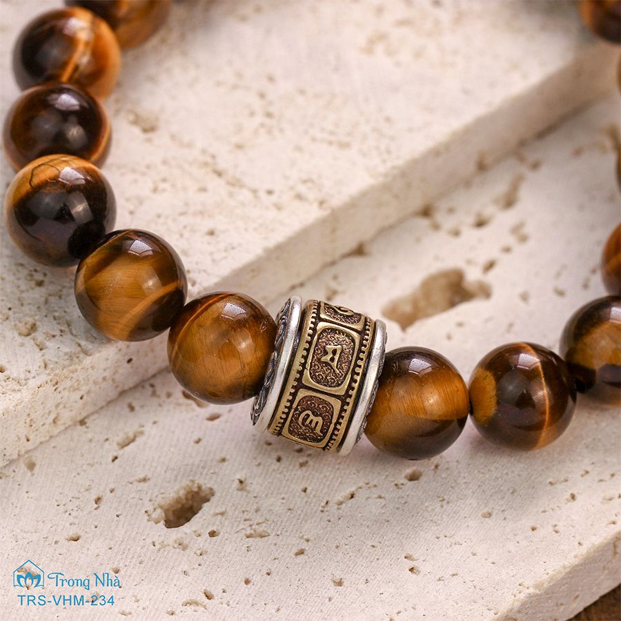Vòng mắt hổ vàng nâu charm khắc chú Om mani  padme hum xoay (TRS VHM 234)