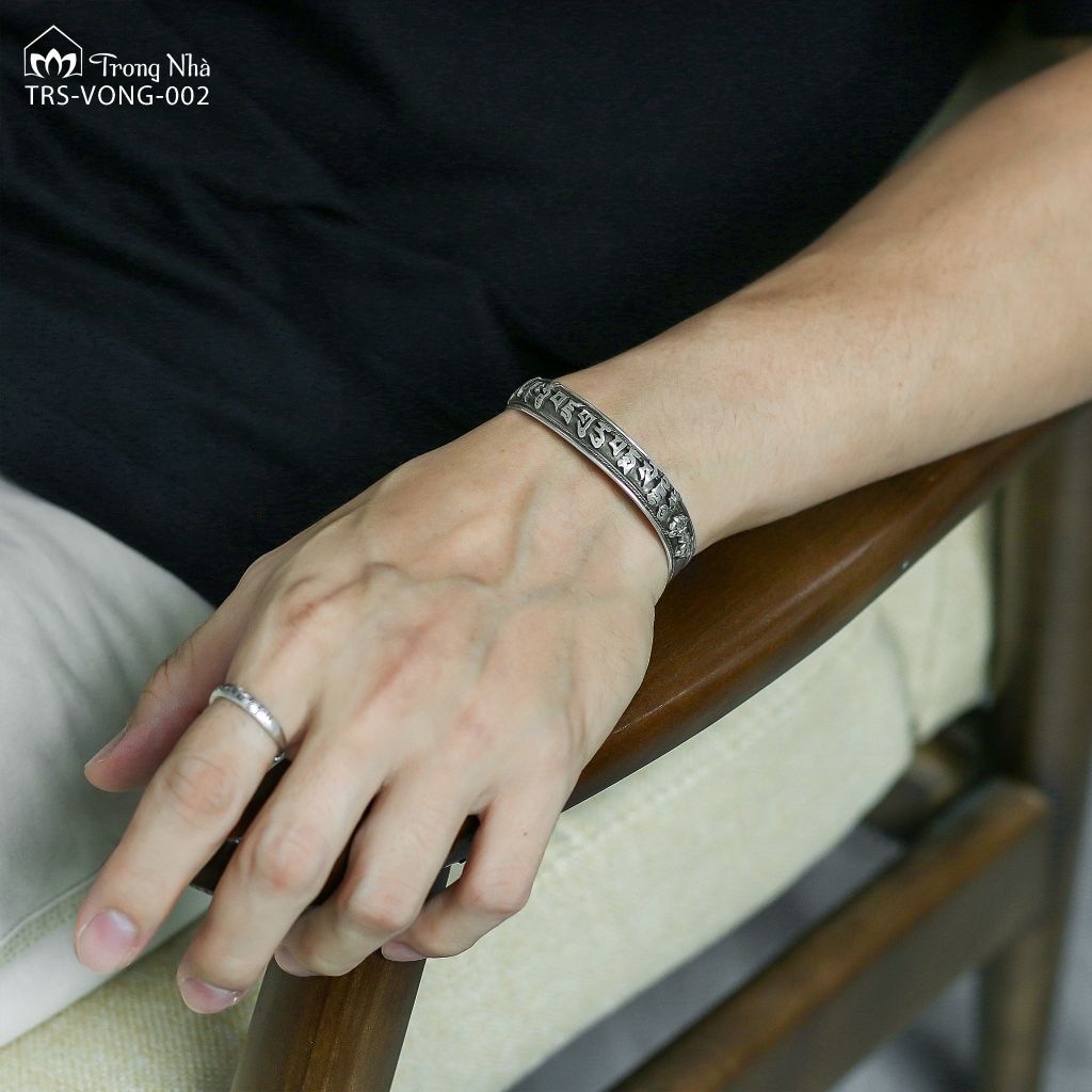 Vòng tay bạc khắc chú Liên Hoa Sanh ( TRS VONG 002)