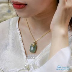 Mặt dây chuyền vô sự bài quan âm phổ chiếu nút cát tường vàng( TRSV MATDC 031 )
