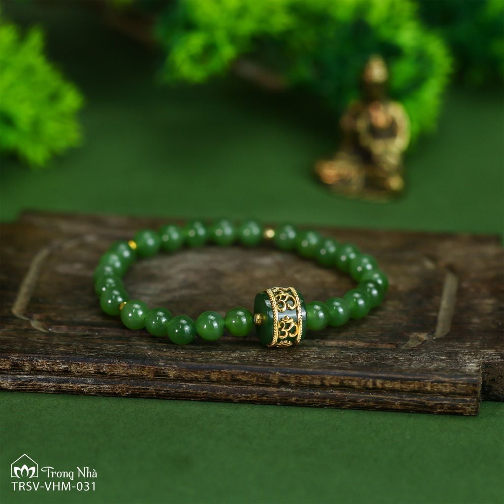 Vòng Ngọc bích mix Lu bọc vàng khắc chủng tự Om ( TRSV VHM 031 )