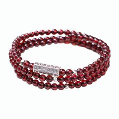 Vòng tay tình yêu đích thực - Đá garnet 4 li cuốn 3 mix charm Om mani padme hum ( VHM 130-1 )