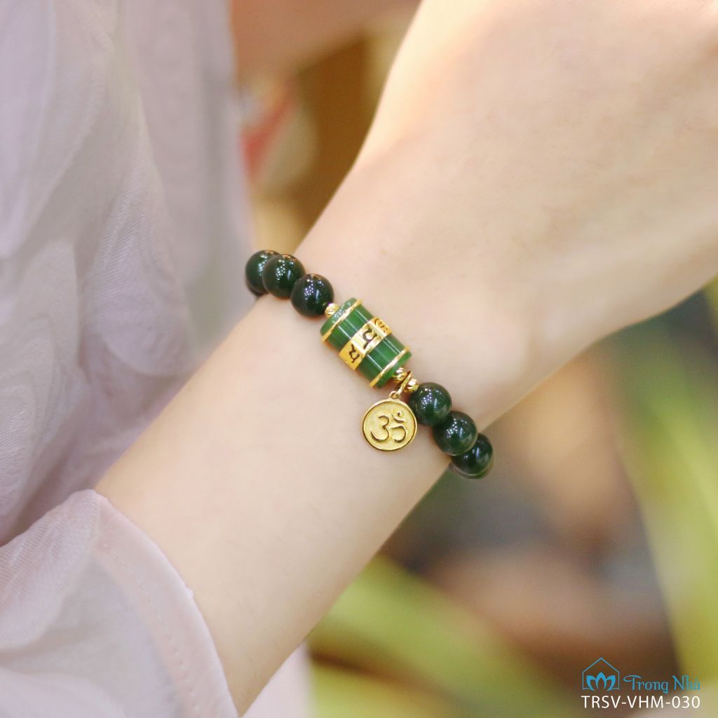 ́Bích Ngọc Phúc Tâm - Vòng ngọc bích 8 li mix lu ngọc bích vàng khắc chú Om Mani Padme Hum  (TRSV VHM 030 )