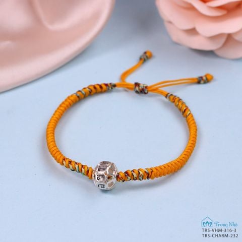 Vòng tết dây vàng ngũ sắc charm Zambala lớn (TRS VHM 316 3)