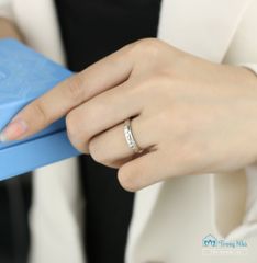 Nhẫn bạc khắc thần chú Om Mani Padme Hum tiếng Tạng (TRS NHAN 103)