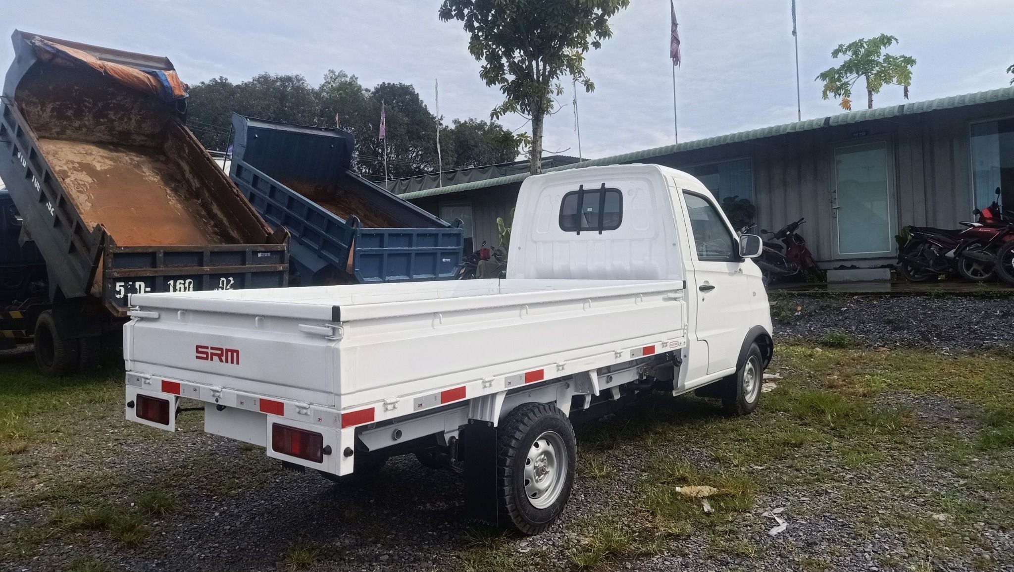  XE TẢI SRM T20 THÙNG LỬNG 2M7 