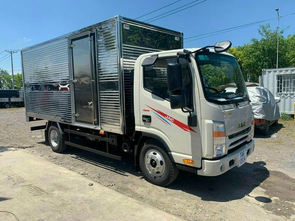  XE TẢI JAC N350S 3,5 TẤN THÙNG KÍN 4.35M 