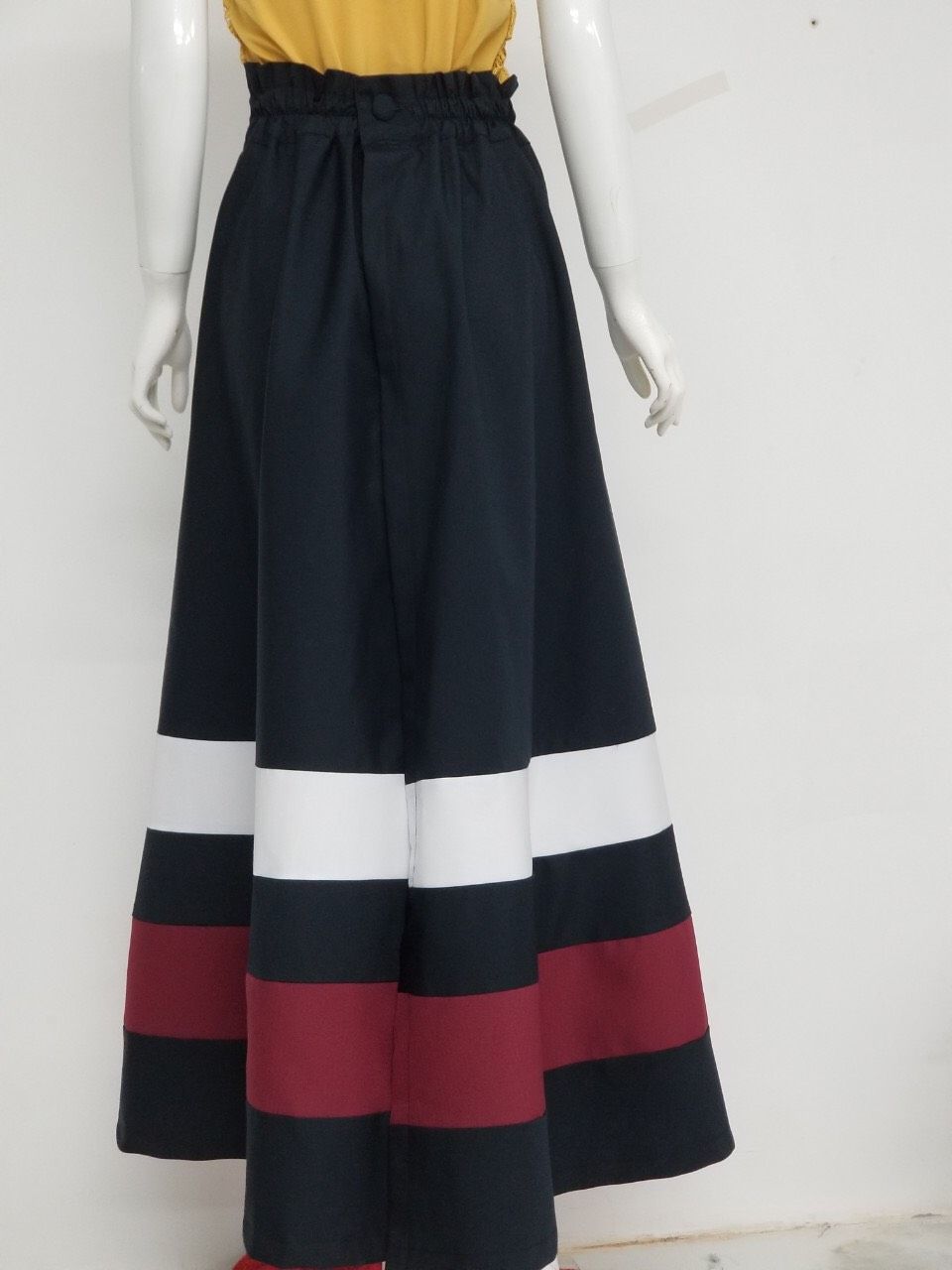 Váy chống nắng Jean trơn dày dặn giá rẻ nhất tháng 3/2024