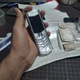 Thay da cá sấu trắng ngọc trai cho Vertu Signature S 