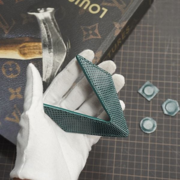  Kẹp lơ bi da hình đôi cánh da rắn ̣Karung ̣̣̣̣̣̣(Màu Xanh) 