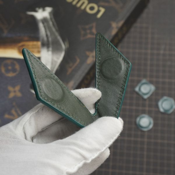  Kẹp lơ bi da hình đôi cánh da rắn ̣Karung ̣̣̣̣̣̣(Màu Xanh) 