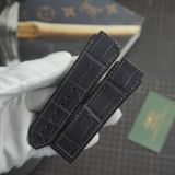  Thay  da cá sấu Alligator vân đuôi (Pháp) màu xám cho Hublot 