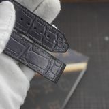  Thay  da cá sấu Alligator vân đuôi (Pháp) màu xám cho Hublot 