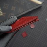 Kẹp lơ bi da hình đôi cánh da bò màu đỏ 