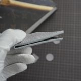  Kẹp lơ bi da hình đôi cánh da rắn Karung màu xám 