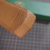  Bao da rút Signature S (nâu gold) 