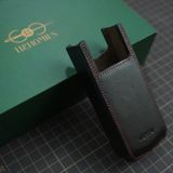  Bao da Vertu Ascent (đen, chỉ đỏ) 