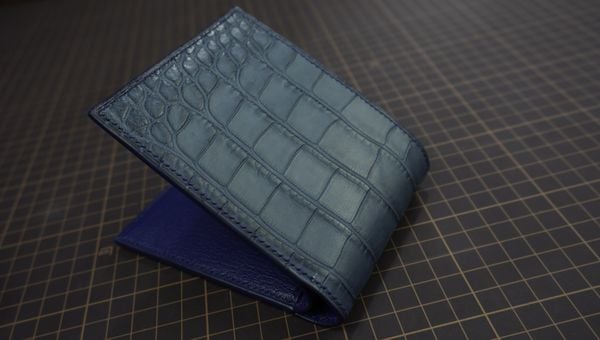  Ví da cá sấu Alligator (xanh navy) 