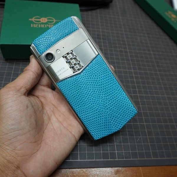  Thay da kỳ đà Thái xanh ngọc cho Vertu Aster P 