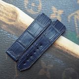  Thay da cá sấu Alligator vân đuôi ̣̣(Pháp) màu xanh navy cho Hublot 