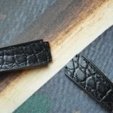  Thay da cá sấu Alligator vân hông (Pháp) màu đen cho Hublot 