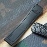  Thay da cá sấu Alligator vân hông (Pháp) màu đen cho Hublot 