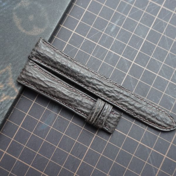  Dây da cá mập nâu (Size:18-16mm) 
