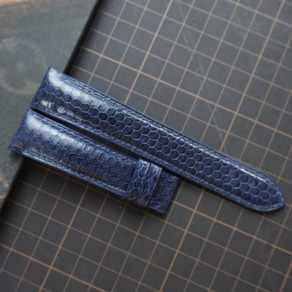  Dây da rắn xanh navy (Size:20-18mm) 