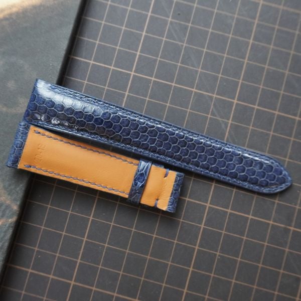  Dây da rắn xanh navy (Size:20-18mm) 