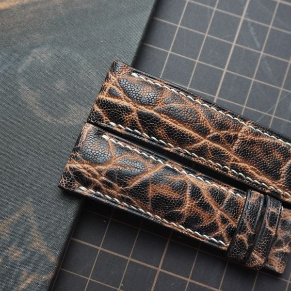  Dây da voi màu nâu đen (Size:22-20mm) 