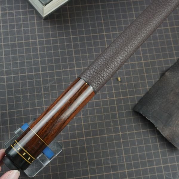  Bọc cơ da bò togo màu nâu cho chuôi Custom 