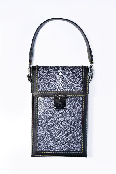  Túi hộp da cá đuối màu đen  - Design by H&Homies 