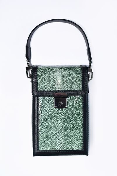  Túi hộp da cá đuối màu xanh lá  - Design by H&Homies 