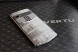  Thay da cá sấu Himalaya cho Vertu Touch 