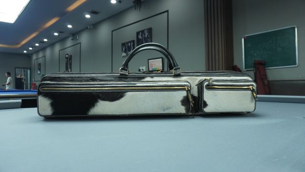  Bao cơ bida Bò sữa DCow Cue Case - Soft - 4x8 