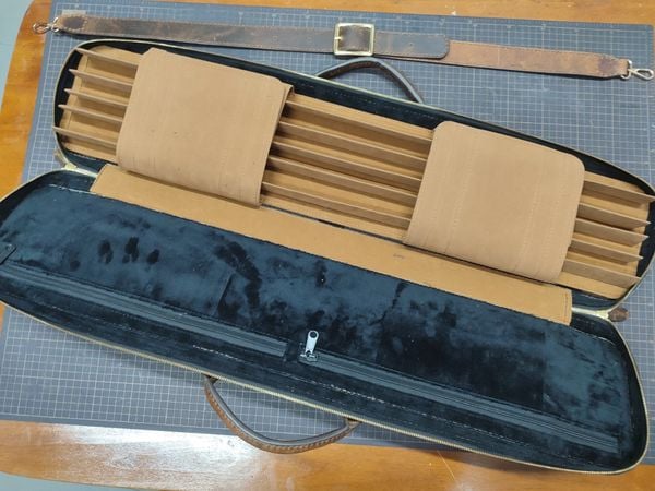  Bao cơ bida da bò sáp Waxy Leather Cue Case - Soft - 2x4 