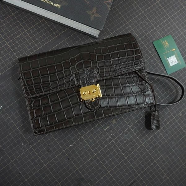  Túi Clutch da cá sấu Alligator Pháp nâu Chocolate 
