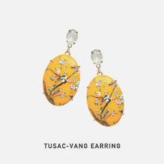 TU SAC Hoa tai