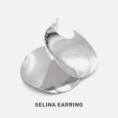SELINA Hoa tai