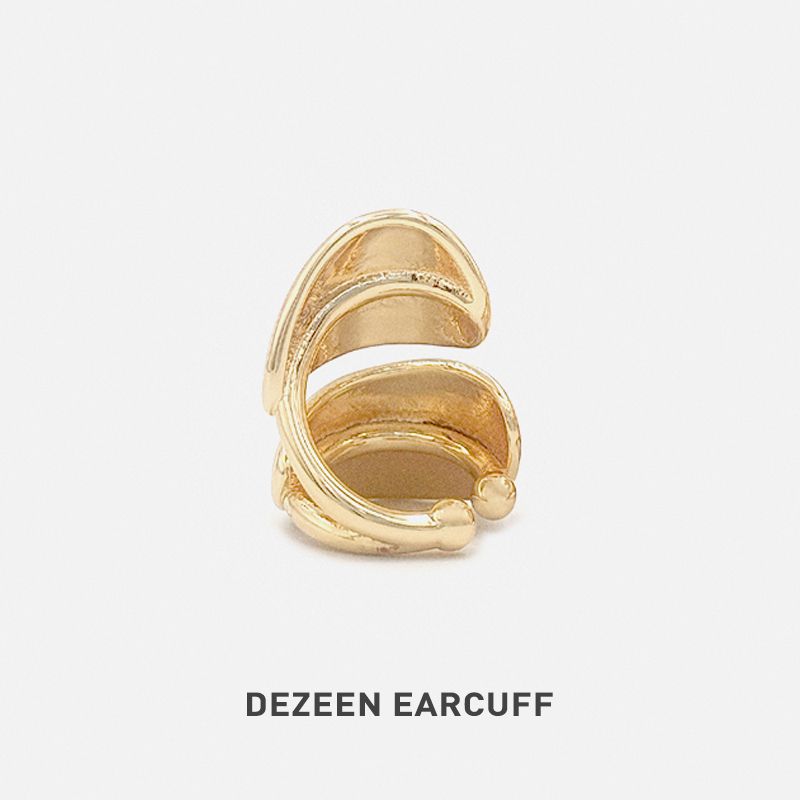 DEZEEN Khuyên kẹp