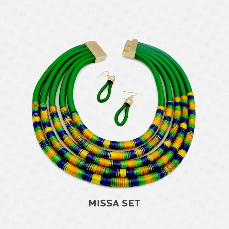 MISSA Bộ vòng cổ và hoa tai