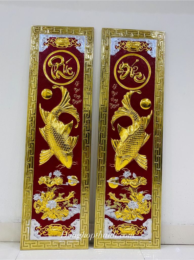 Tranh Lý Ngư Vọng Nguyệt thiếp vàng bạc  - kích thước 1m27 x 0,46m