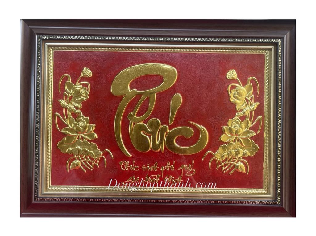 Tranh đồng chữ Phúc thư pháp nền đỏ, kích thước 48cm x 68cm